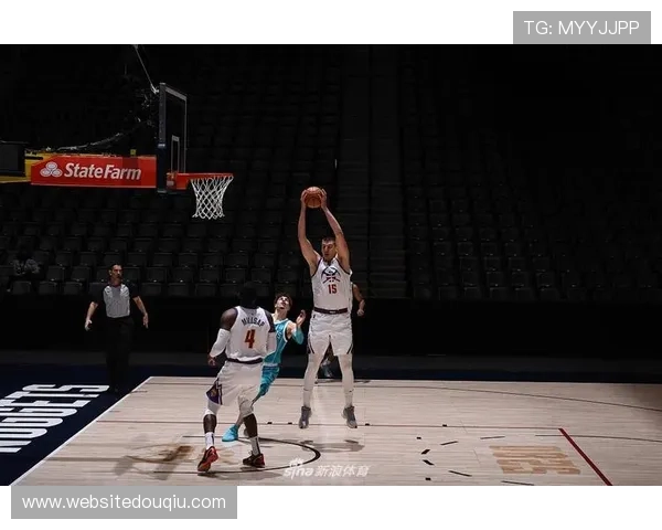 NBA斗球直播回放全场回放高清资源，随时随地回看精彩比赛瞬间