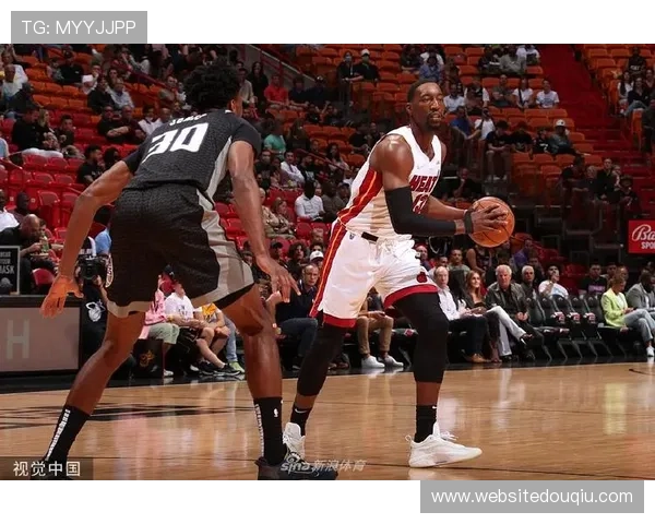 斗球nba在线直播平台推荐，在线观看最新NBA比赛全场高清无延迟